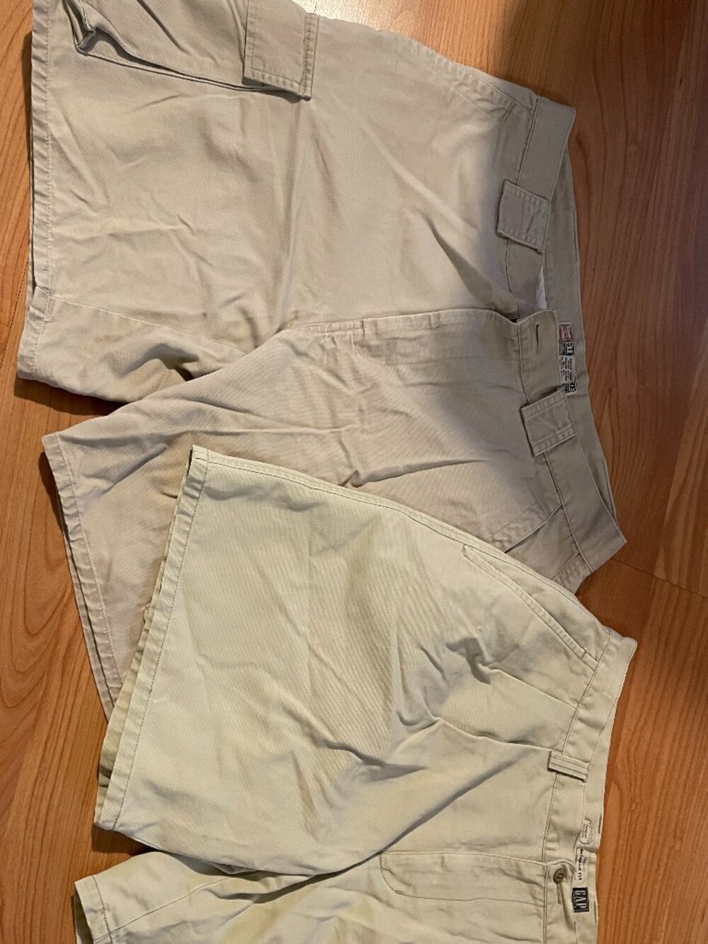 VTG 32" GAP Pure Cotton and STRUCTURE Superior Cargo Khaki Men's Shorts